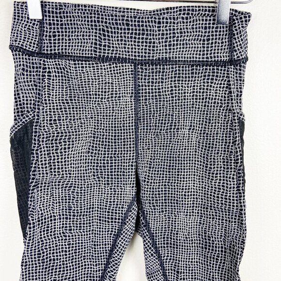 LULULEMON | Black White Printed Leggings Mesh Sides 6 - Picture 3 of 8